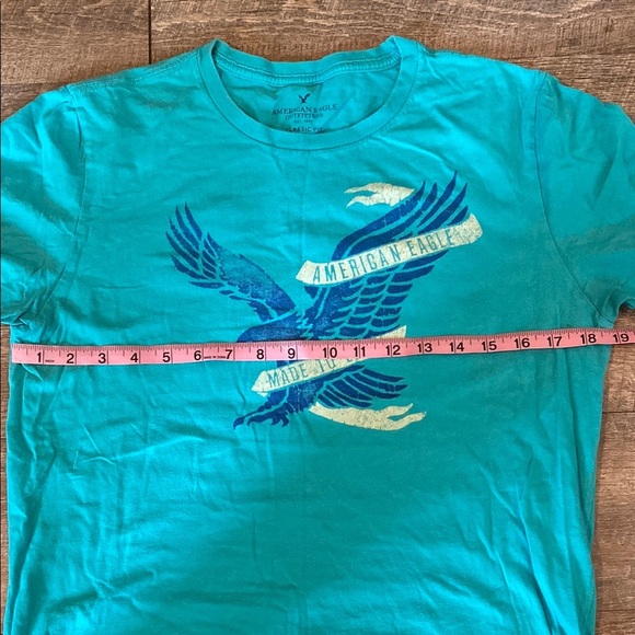 American Eagle Turquoise Tee with Eagle Graphic - Picture 4 of 7
